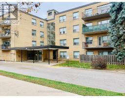 405 - 28 UPPER CANADA DRIVE, Toronto, Ontario