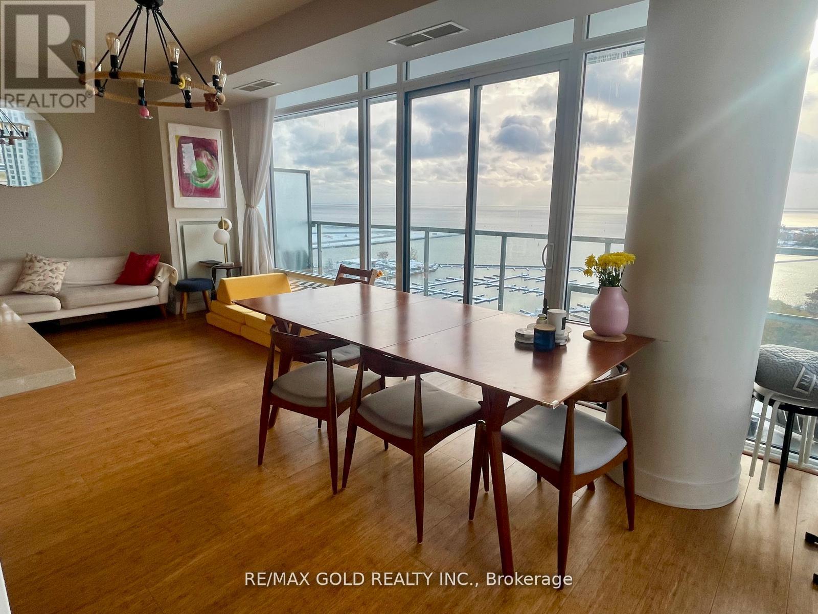 1706 - 90 Stadium Road, Toronto, Ontario  M5V 3W5 - Photo 1 - C12677184