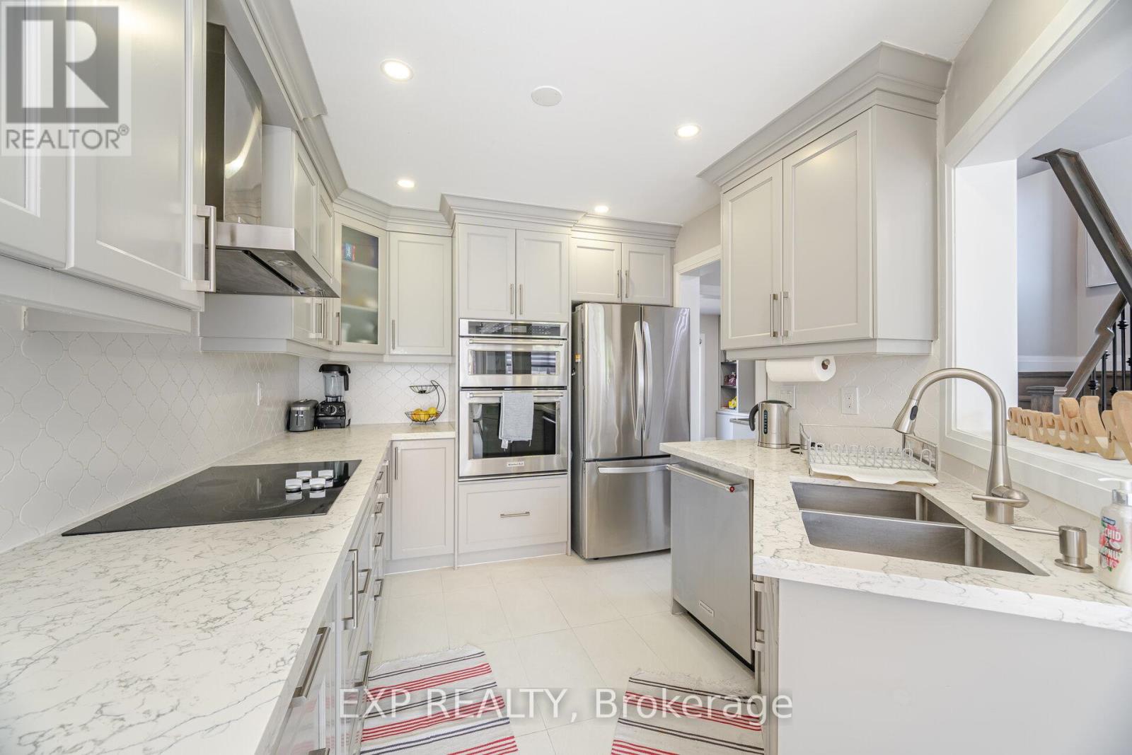 10 Seton Park Road, Toronto, Ontario  M3C 3Z6 - Photo 21 - C12677198