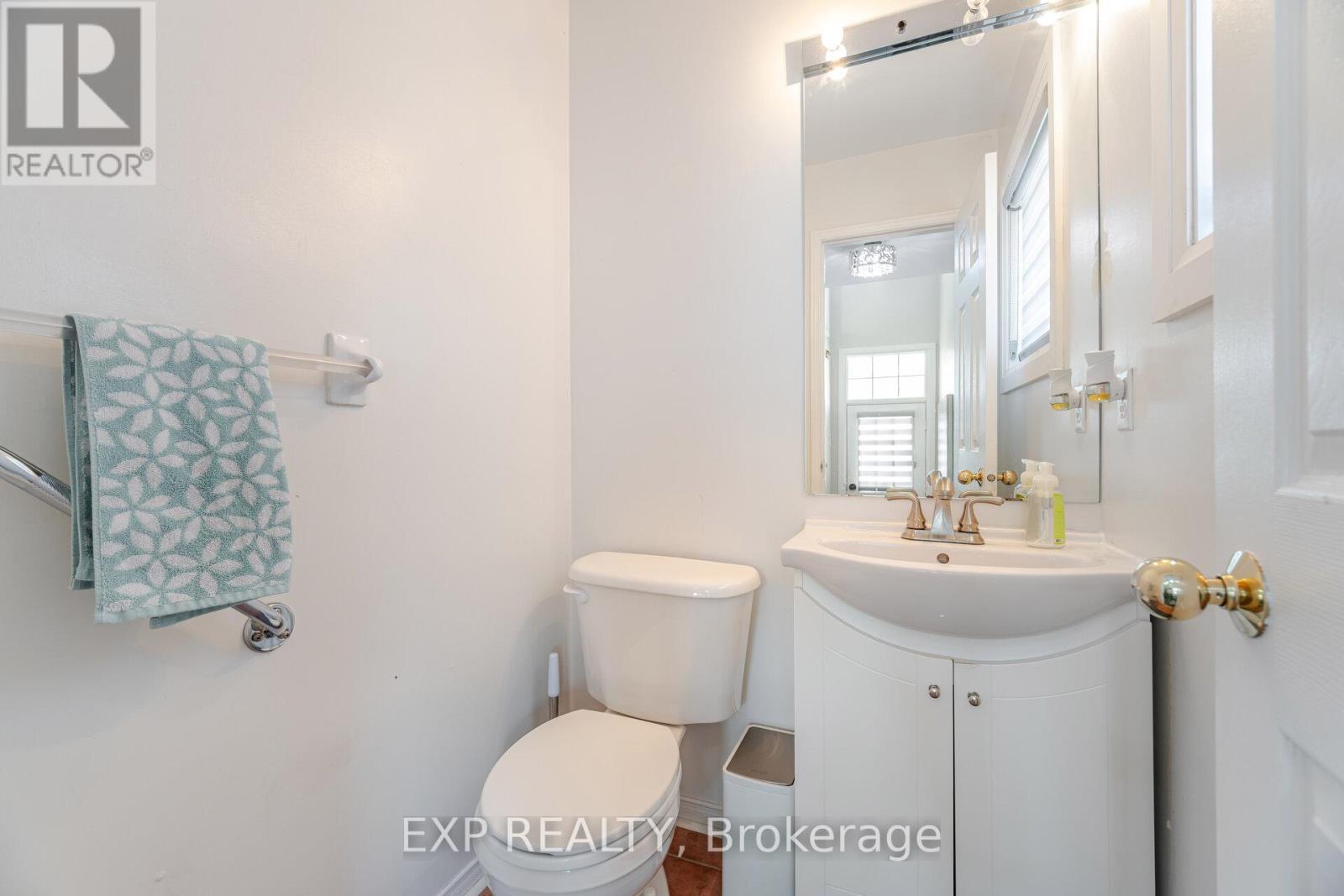 10 Seton Park Road, Toronto, Ontario  M3C 3Z6 - Photo 30 - C12677198