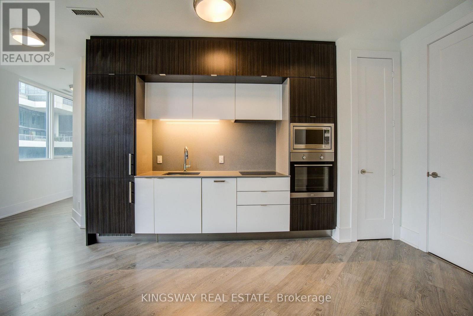 Ph33 - 1 Edgewater Drive, Toronto, Ontario  M5A 0L1 - Photo 10 - C12677204