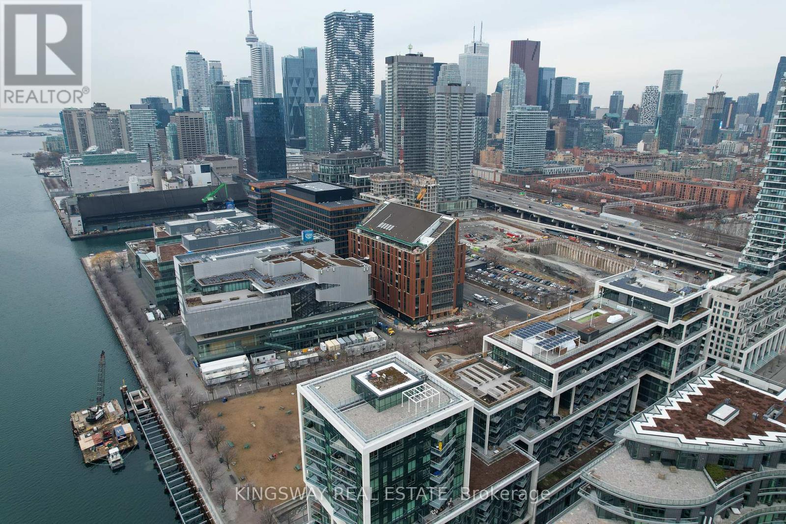 Ph33 - 1 Edgewater Drive, Toronto, Ontario  M5A 0L1 - Photo 25 - C12677204