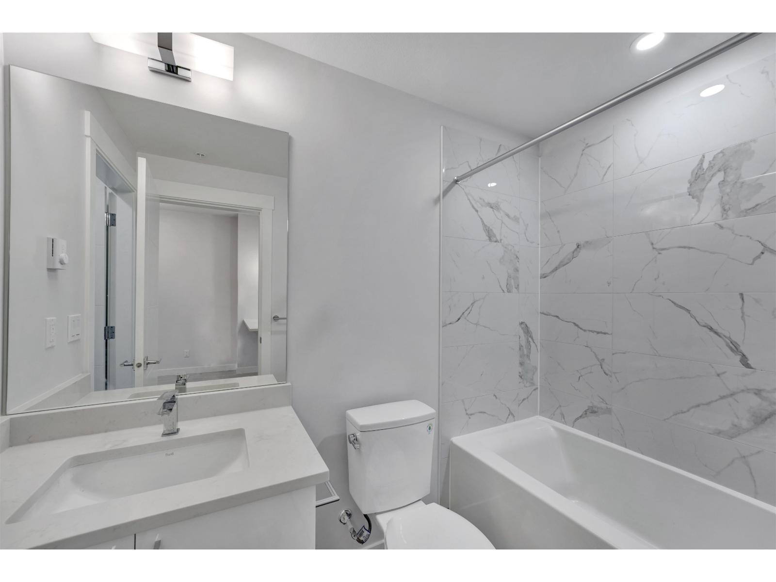 100 33886 Pine Street, Abbotsford, British Columbia  V2S 0N9 - Photo 19 - R3077433