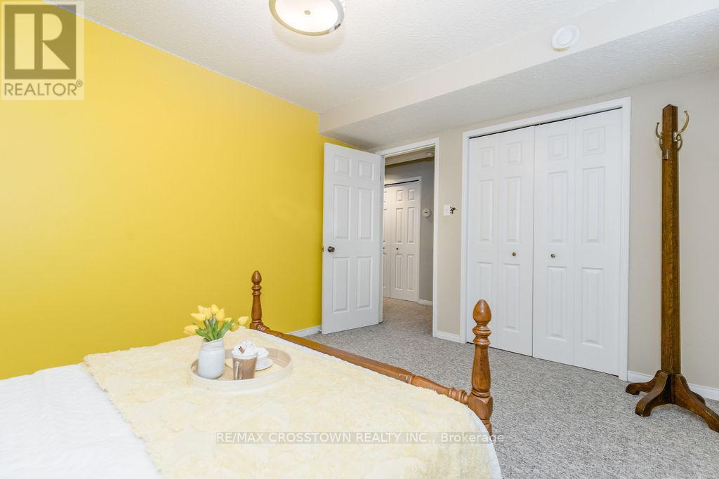 38 Brookfield Crescent, Barrie (Innis-Shore), Ontario  L4N 9R6 - Photo 30 - S12676686