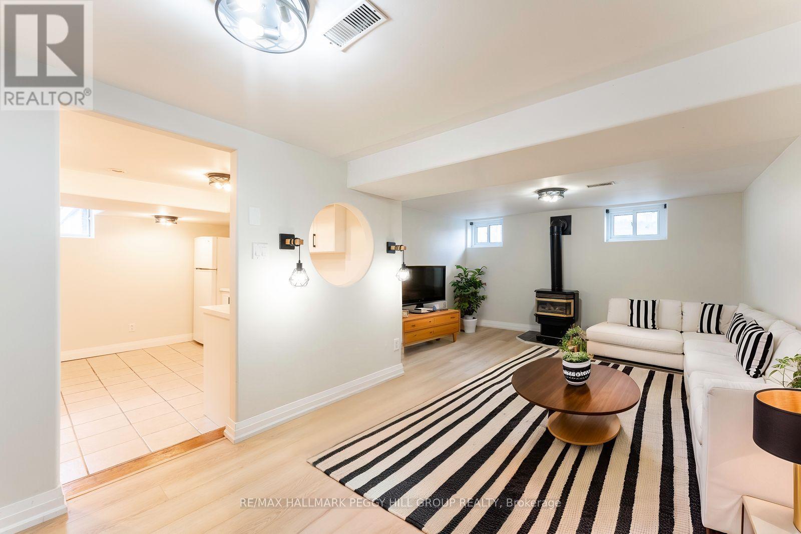 262 Duckworth Street, Barrie (Codrington), Ontario  L4M 3X2 - Photo 17 - S12677124