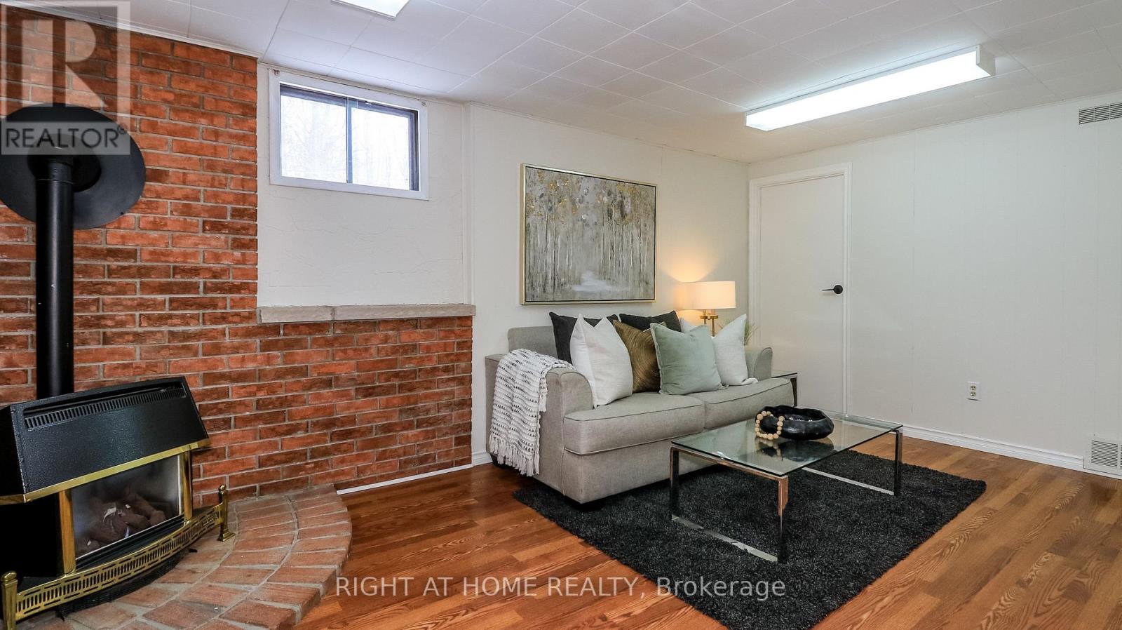 1059 Glen Mhor Crescent, Midland, Ontario  L4R 4P5 - Photo 22 - S12677140