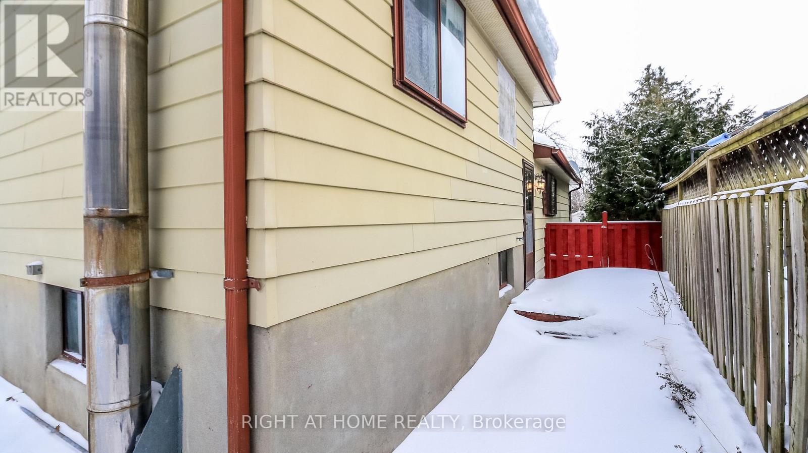 1059 Glen Mhor Crescent, Midland, Ontario  L4R 4P5 - Photo 25 - S12677140