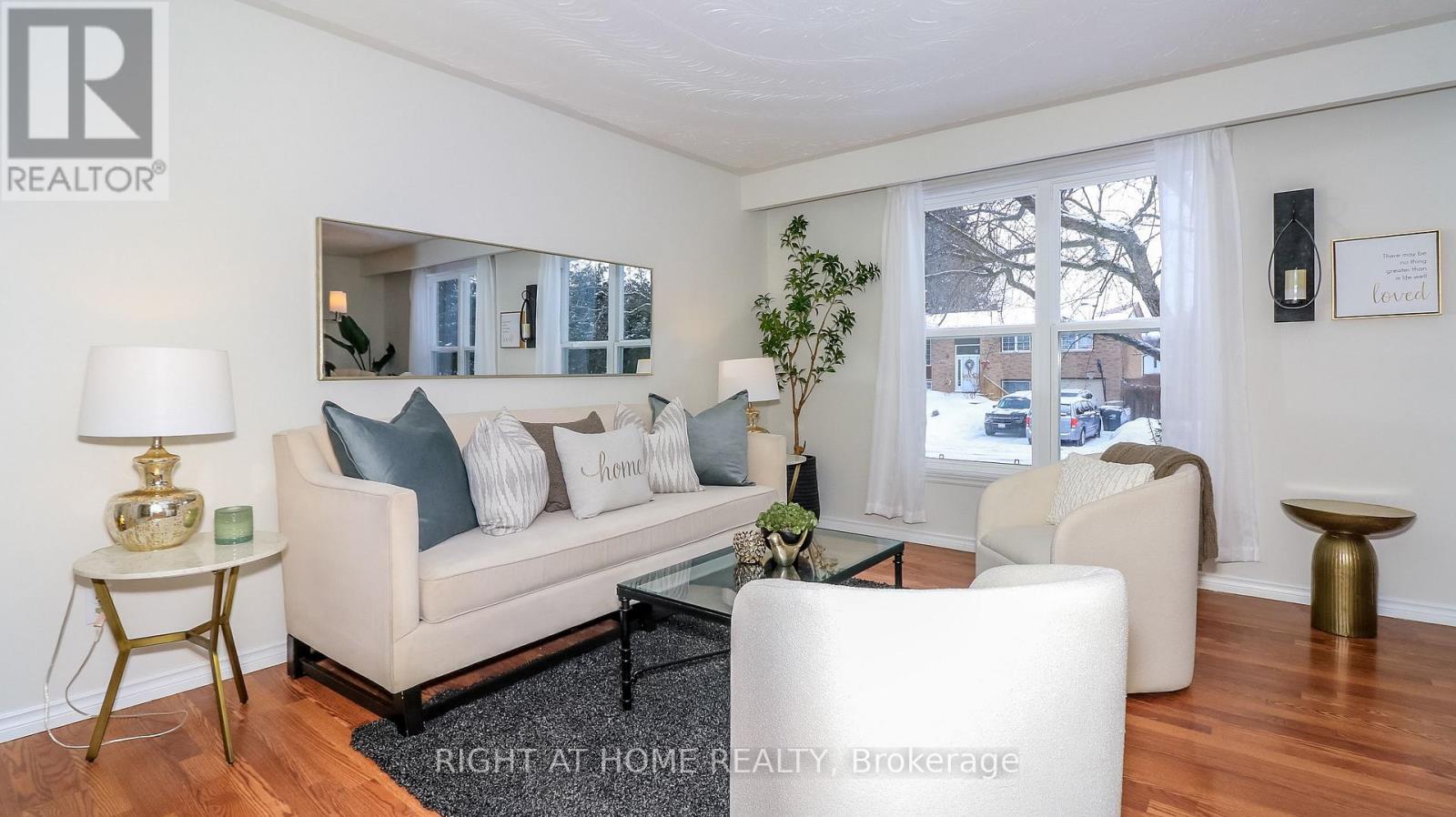 1059 Glen Mhor Crescent, Midland, Ontario  L4R 4P5 - Photo 5 - S12677140