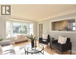 82 EAST 38TH Street, Hamilton, Ontario