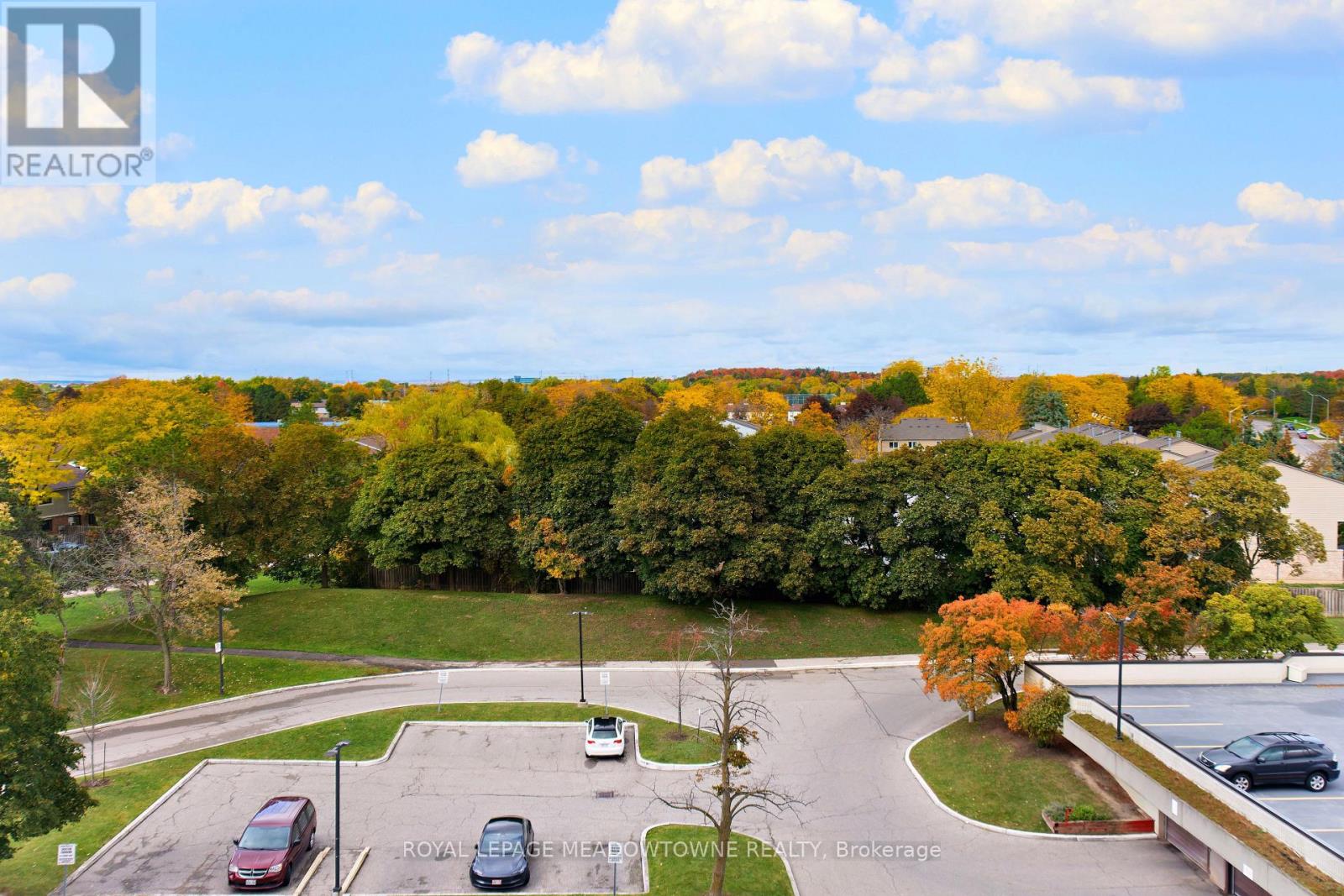 501 - 6720 Glen Erin Drive, Mississauga, Ontario  L5N 3K8 - Photo 10 - W12677072