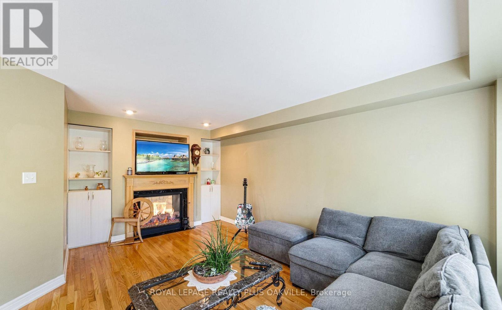 365 Turnberry Crescent, Mississauga, Ontario  L4Z 3W3 - Photo 15 - W12677080