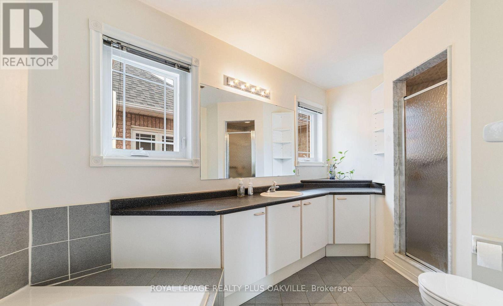 365 Turnberry Crescent, Mississauga, Ontario  L4Z 3W3 - Photo 30 - W12677080