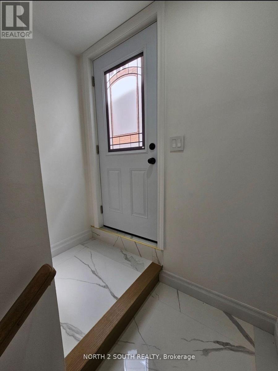 Bsmt - 34 Natalie Court, Brampton, Ontario  L6S 5T2 - Photo 2 - W12677122