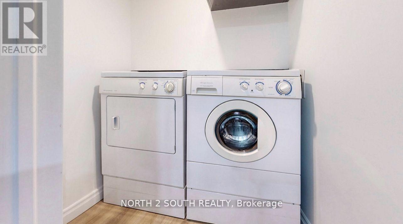 Bsmt - 34 Natalie Court, Brampton, Ontario  L6S 5T2 - Photo 7 - W12677122