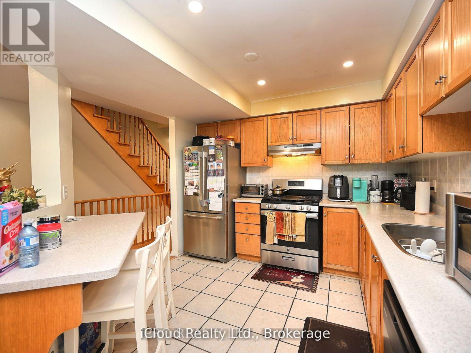 166 - 80 Acorn Place, Mississauga, Ontario  L4Z 4C7 - Photo 10 - W12677144