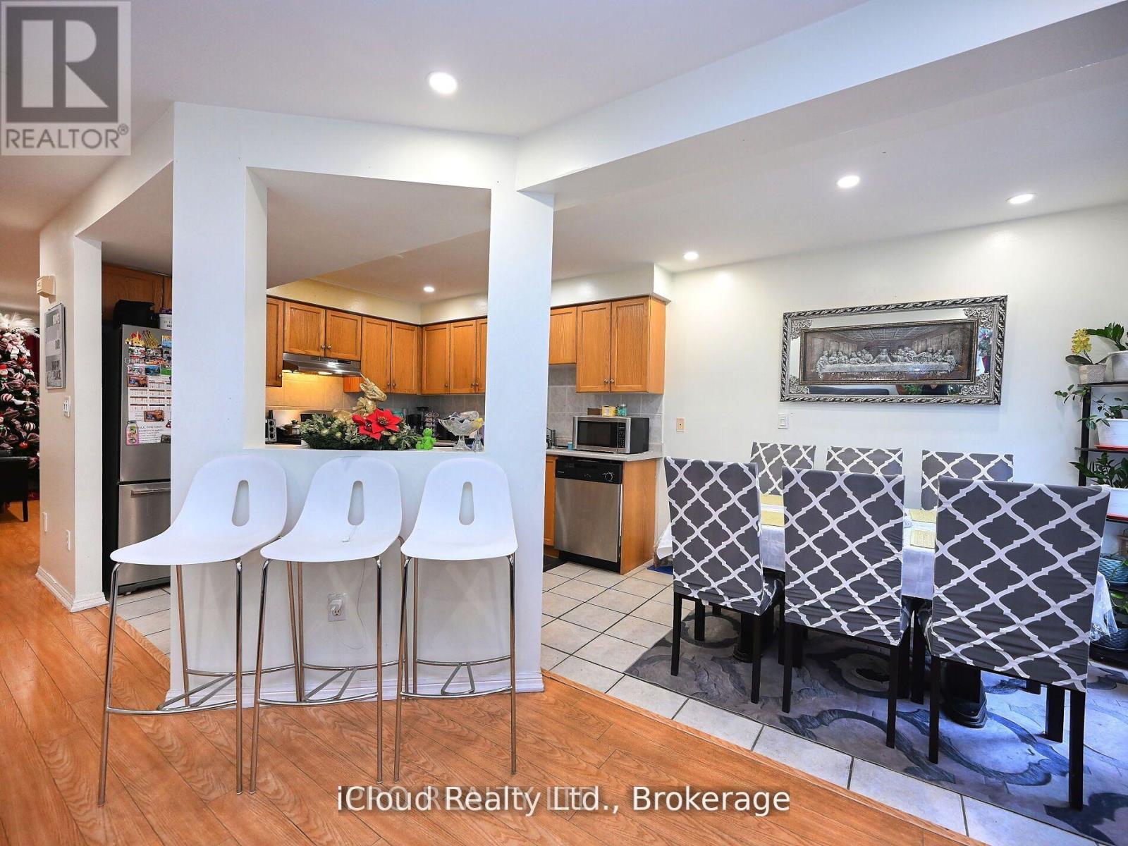 166 - 80 Acorn Place, Mississauga, Ontario  L4Z 4C7 - Photo 8 - W12677144