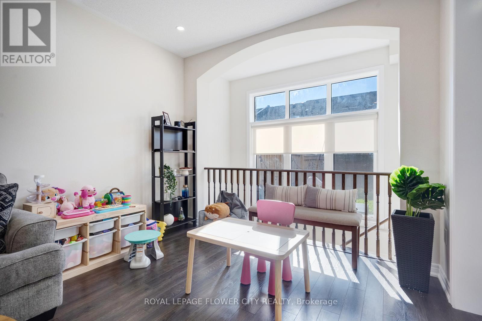 38 Abigail Crescent, Caledon, Ontario  L7C 4C7 - Photo 12 - W12677178