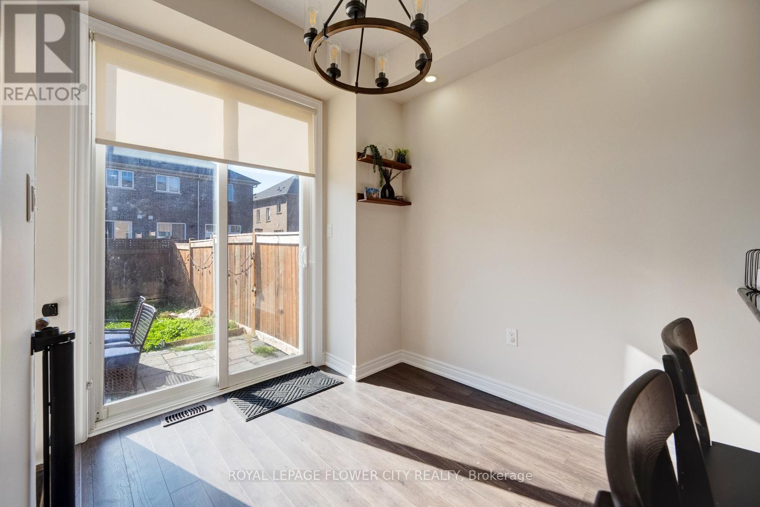 38 Abigail Crescent, Caledon, Ontario  L7C 4C7 - Photo 17 - W12677178