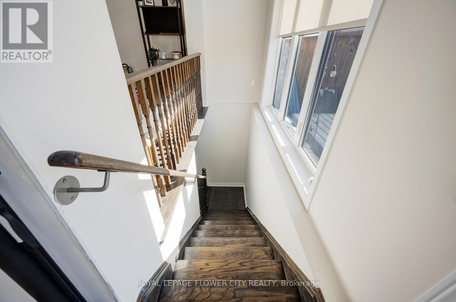 38 Abigail Crescent, Caledon, Ontario  L7C 4C7 - Photo 32 - W12677178