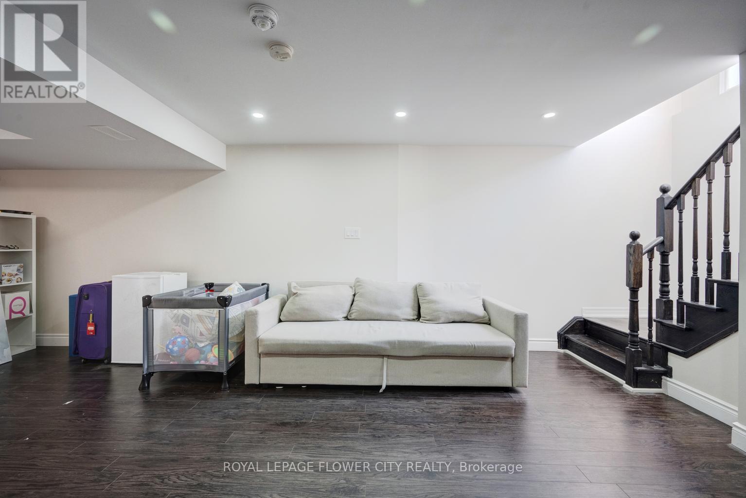 38 Abigail Crescent, Caledon, Ontario  L7C 4C7 - Photo 34 - W12677178