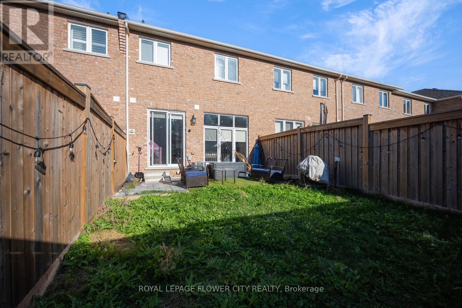 38 Abigail Crescent, Caledon, Ontario  L7C 4C7 - Photo 37 - W12677178