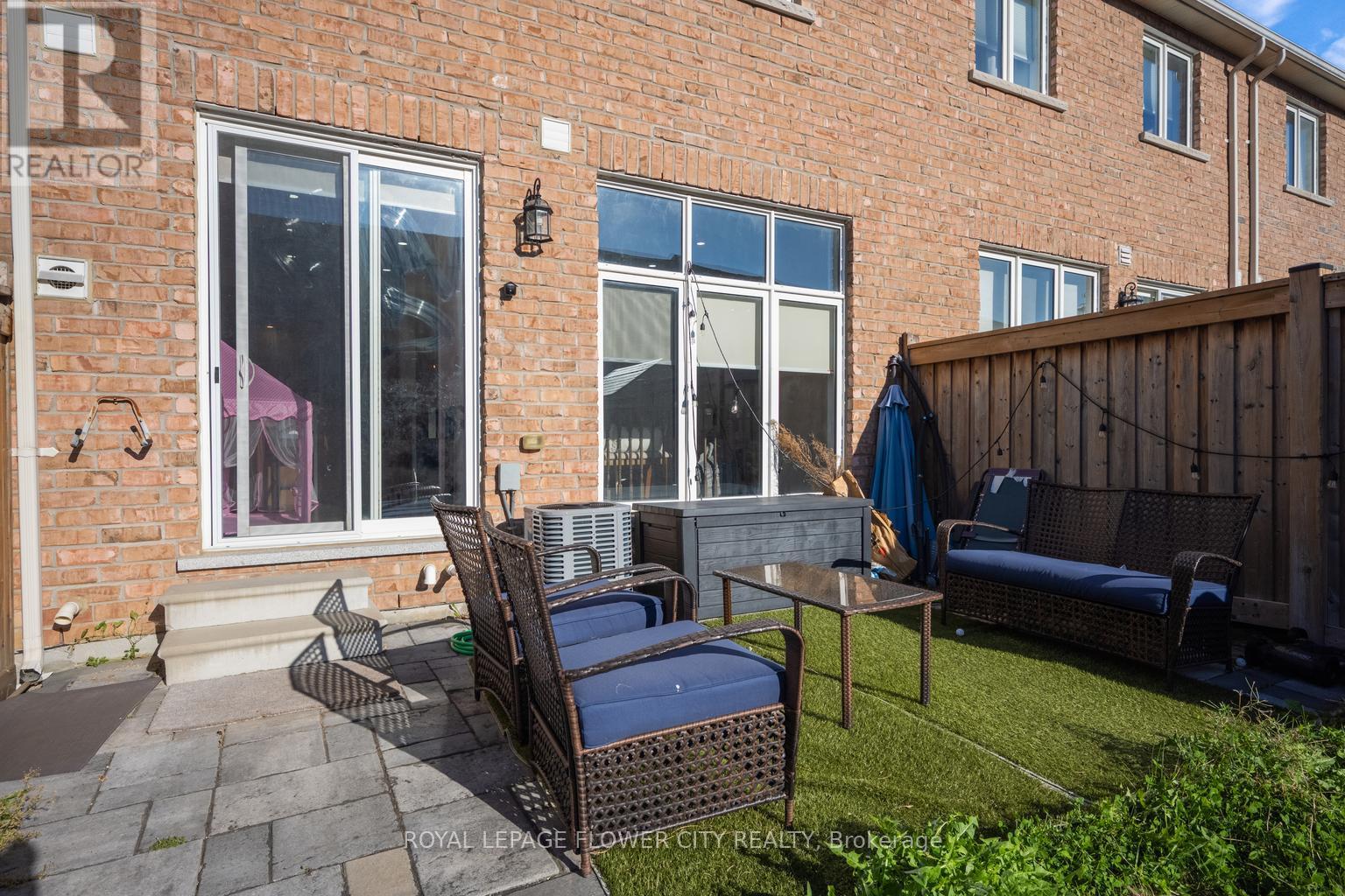 38 Abigail Crescent, Caledon, Ontario  L7C 4C7 - Photo 40 - W12677178