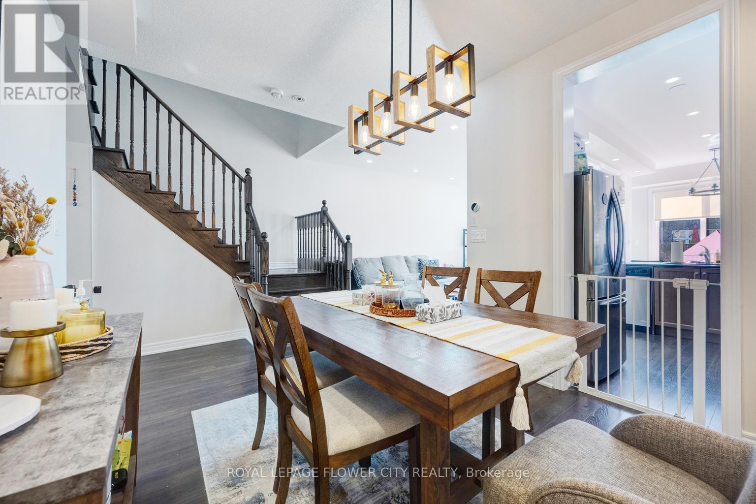 38 Abigail Crescent, Caledon, Ontario  L7C 4C7 - Photo 8 - W12677178