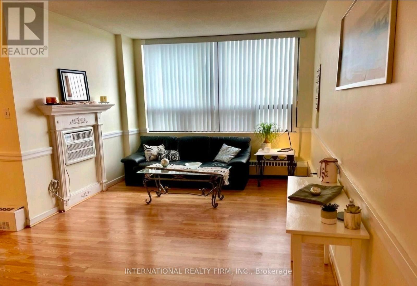 801 - 2542 Argyle Road, Mississauga (Cooksville), Ontario  L4Z 0A8 - Photo 2 - W12677190