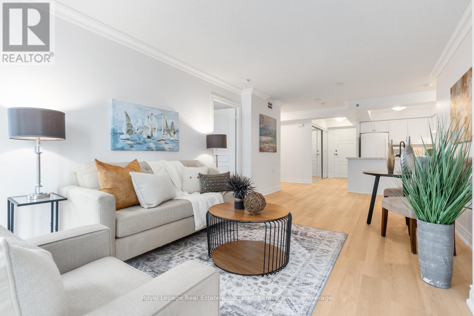 601 - 3 Marine Parade Drive, Toronto, Ontario  M8V 3Z5 - Photo 3 - W12677194