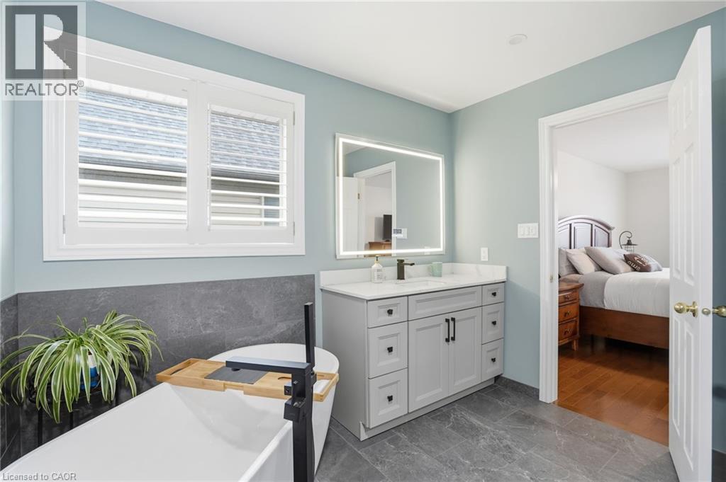 75 Etherington Crescent, Binbrook, Ontario  L0R 1C0 - Photo 39 - 40796307