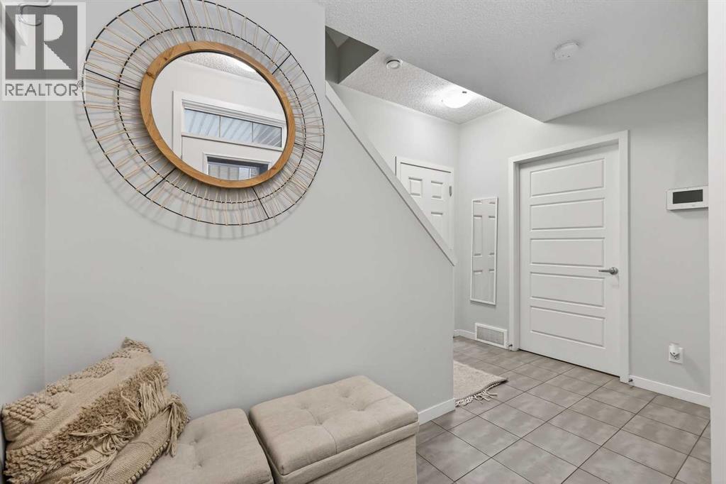 228 New Brighton Walk Se, Calgary, Alberta  T2Z 5C7 - Photo 3 - A2277539