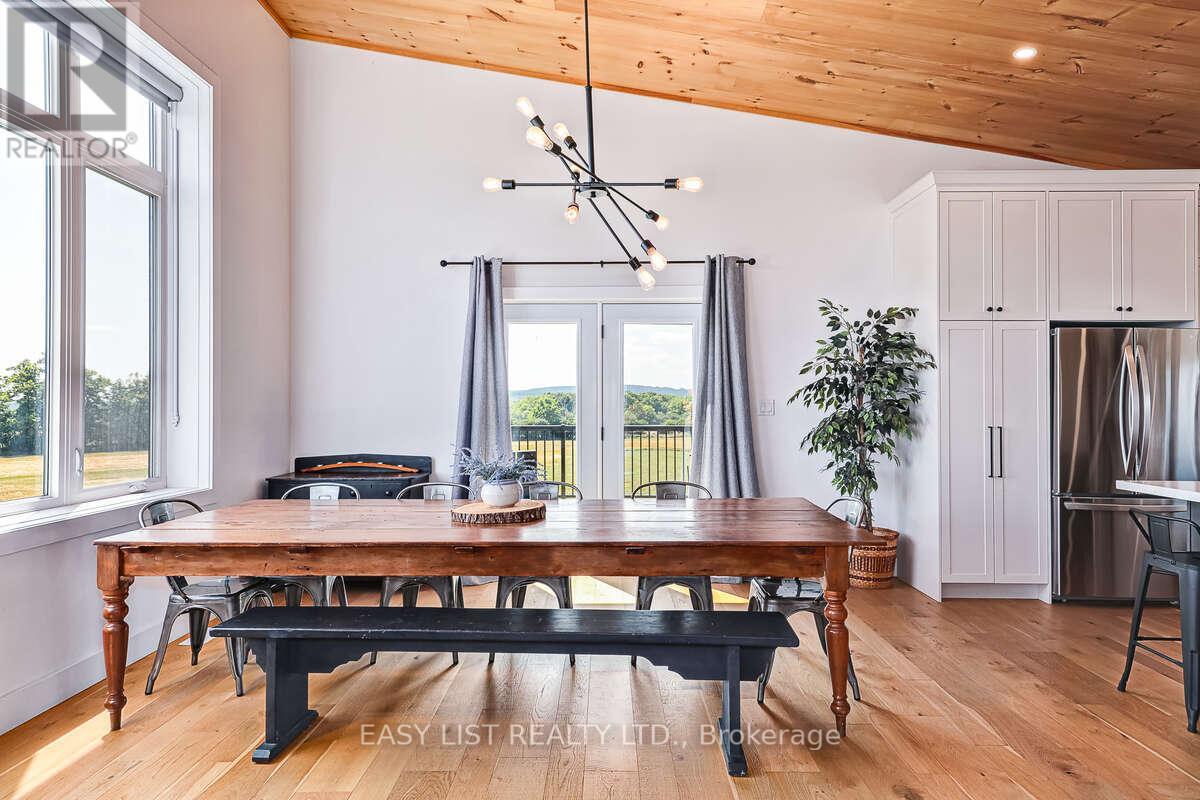 317278 Third Line, Meaford, Ontario  N4L 1W7 - Photo 16 - X12677138