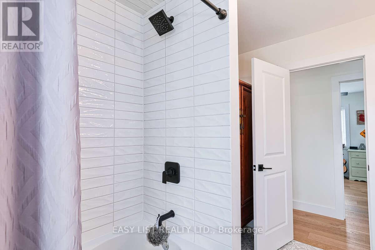 317278 Third Line, Meaford, Ontario  N4L 1W7 - Photo 23 - X12677138