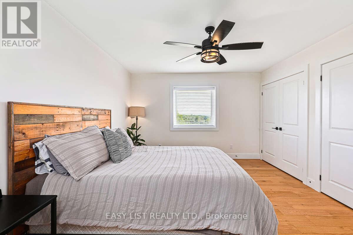 317278 Third Line, Meaford, Ontario  N4L 1W7 - Photo 25 - X12677138