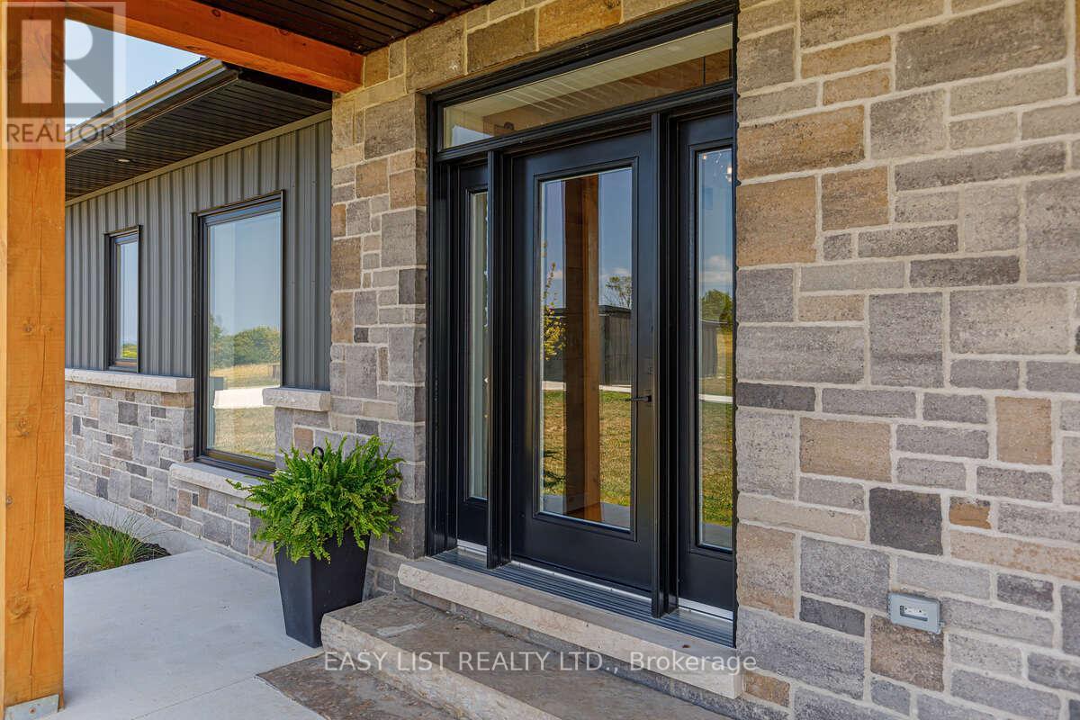 317278 Third Line, Meaford, Ontario  N4L 1W7 - Photo 4 - X12677138