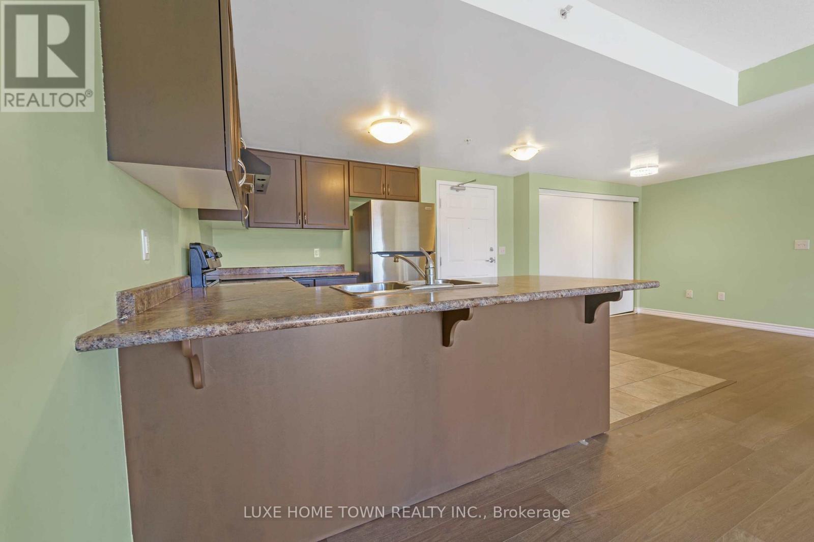 209 - 67 Kingsbury Square, Guelph, Ontario  N1L 0L3 - Photo 12 - X12677148