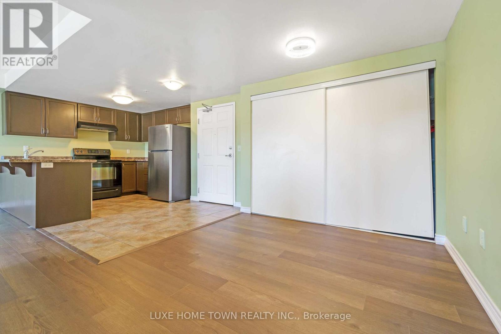 209 - 67 Kingsbury Square, Guelph, Ontario  N1L 0L3 - Photo 15 - X12677148