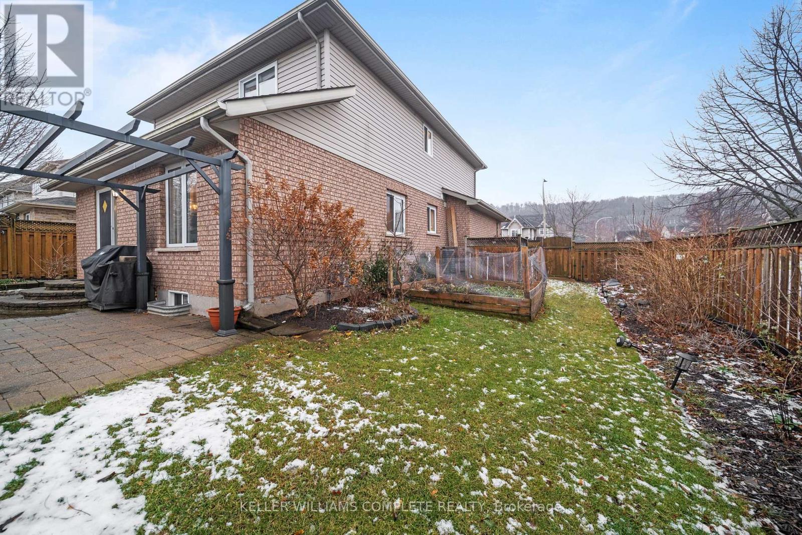 83 Udell Way, Grimsby, Ontario  L3M 5K9 - Photo 43 - X12677150