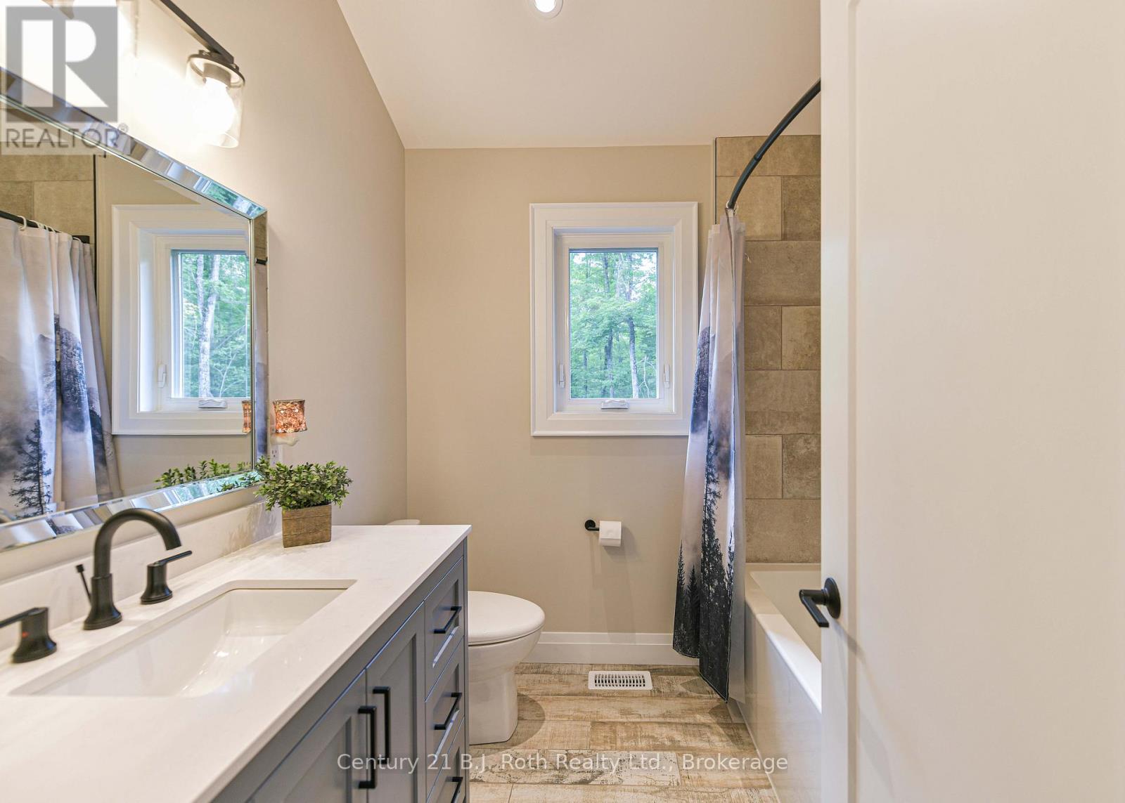 3082 Fairgrounds Road, Severn, Ontario  L3V 0Y2 - Photo 37 - S12677272