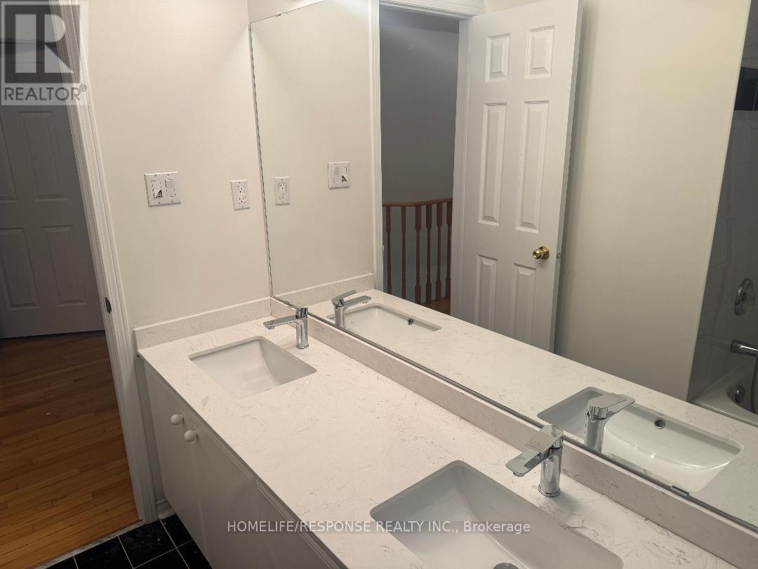 Main And Upper - 306 Cossack Crescent, Mississauga, Ontario  L5B 4C2 - Photo 21 - W12668550