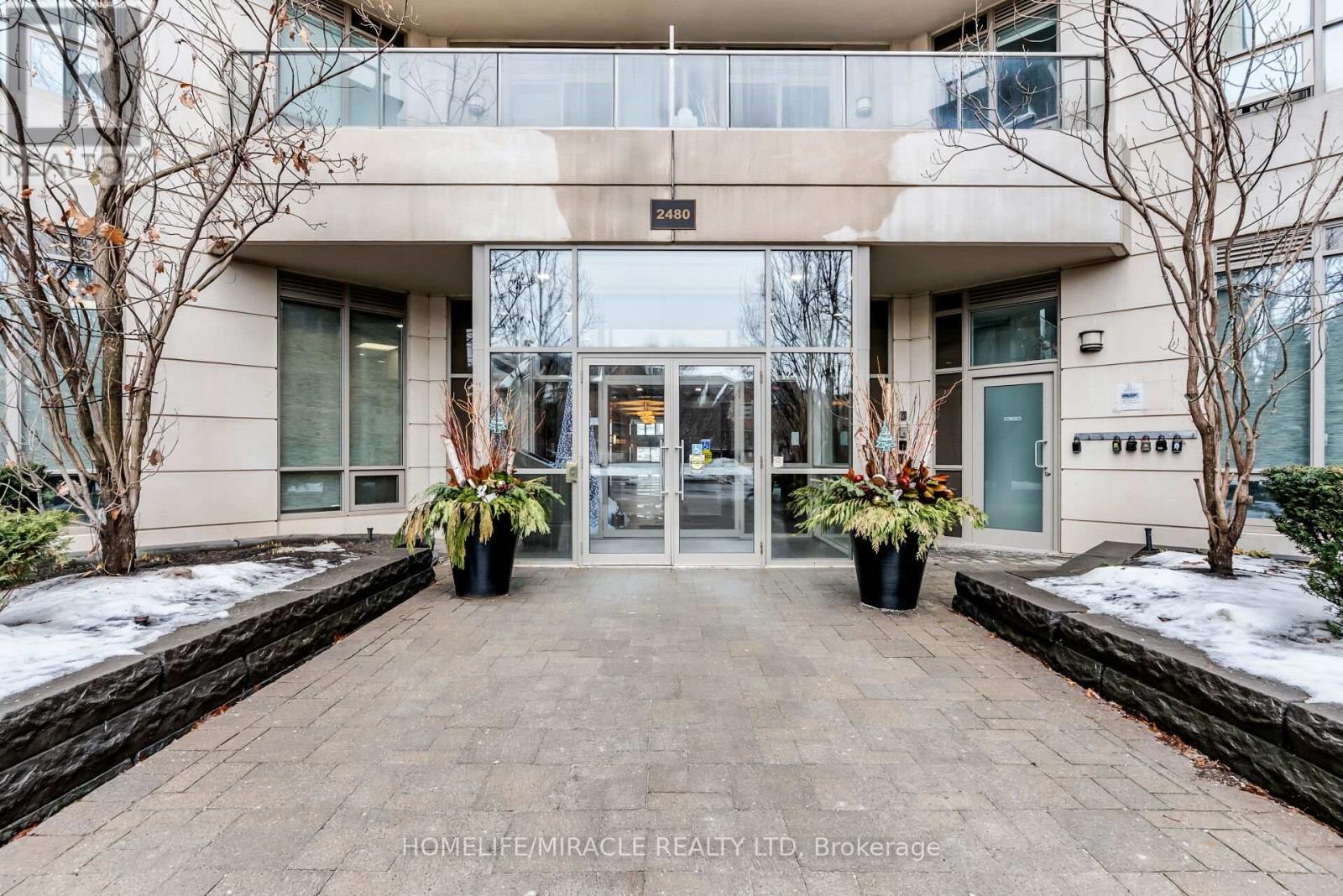 420 - 2480 Prince Michael Drive, Oakville, Ontario  L6H 0H1 - Photo 7 - W12674664