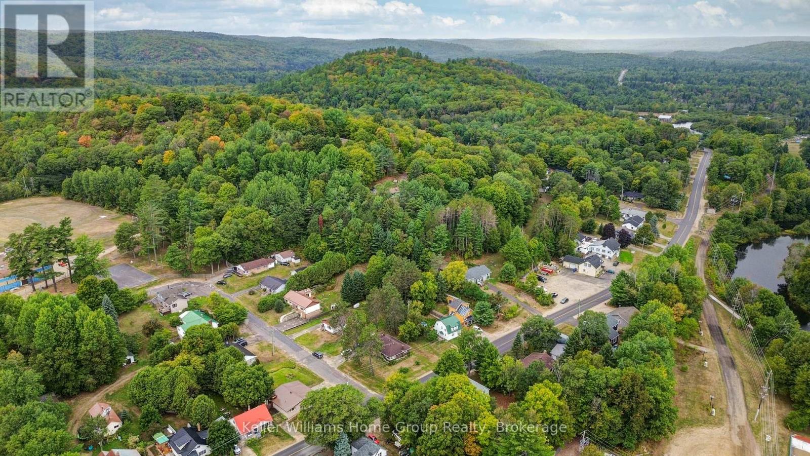 2 Easton Avenue, Bancroft (Bancroft Ward), Ontario  K0L 1C0 - Photo 30 - X12677278