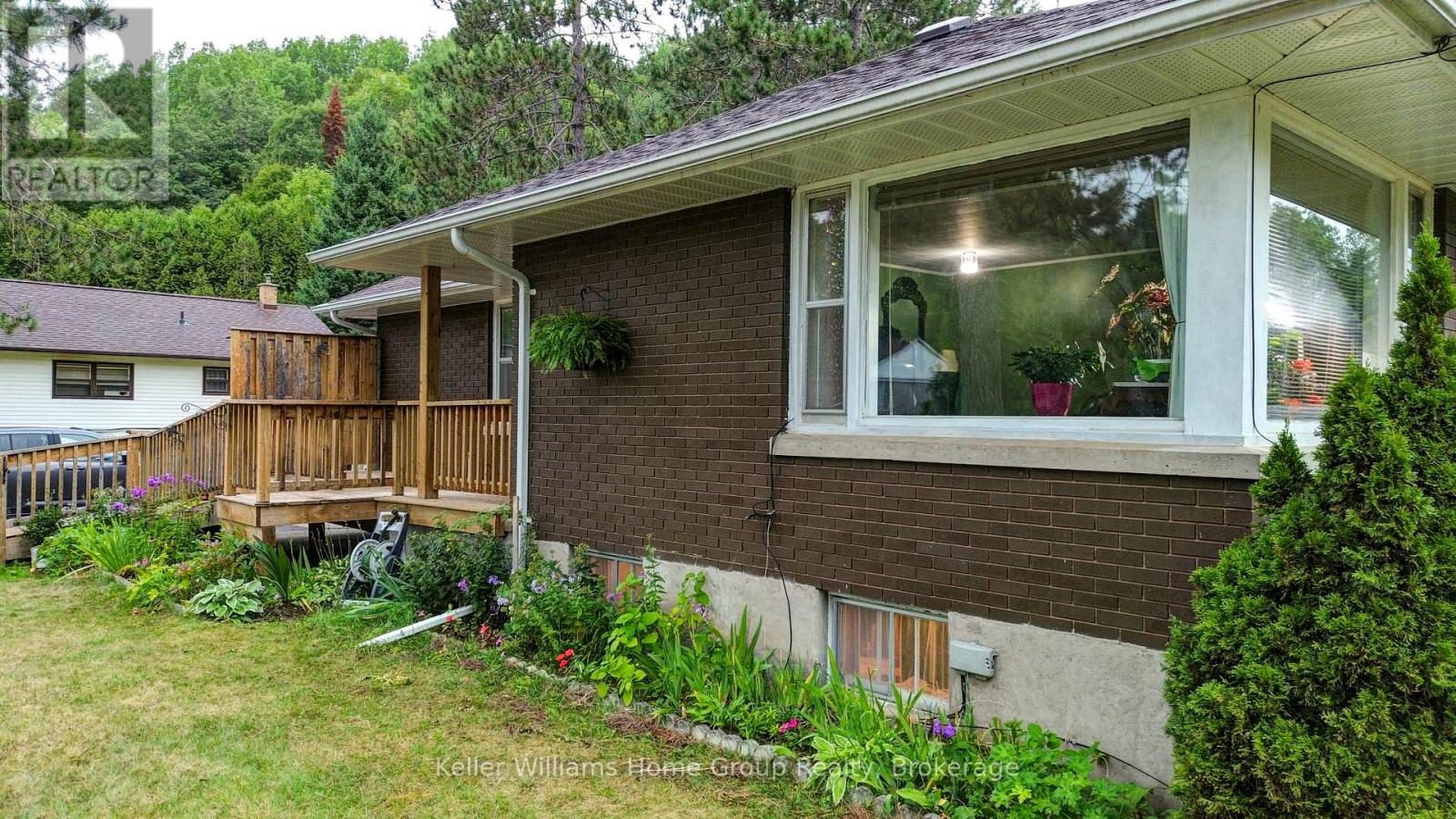 2 Easton Avenue, Bancroft (Bancroft Ward), Ontario  K0L 1C0 - Photo 39 - X12677278
