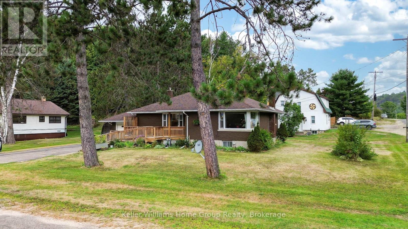 2 Easton Avenue, Bancroft (Bancroft Ward), Ontario  K0L 1C0 - Photo 40 - X12677278