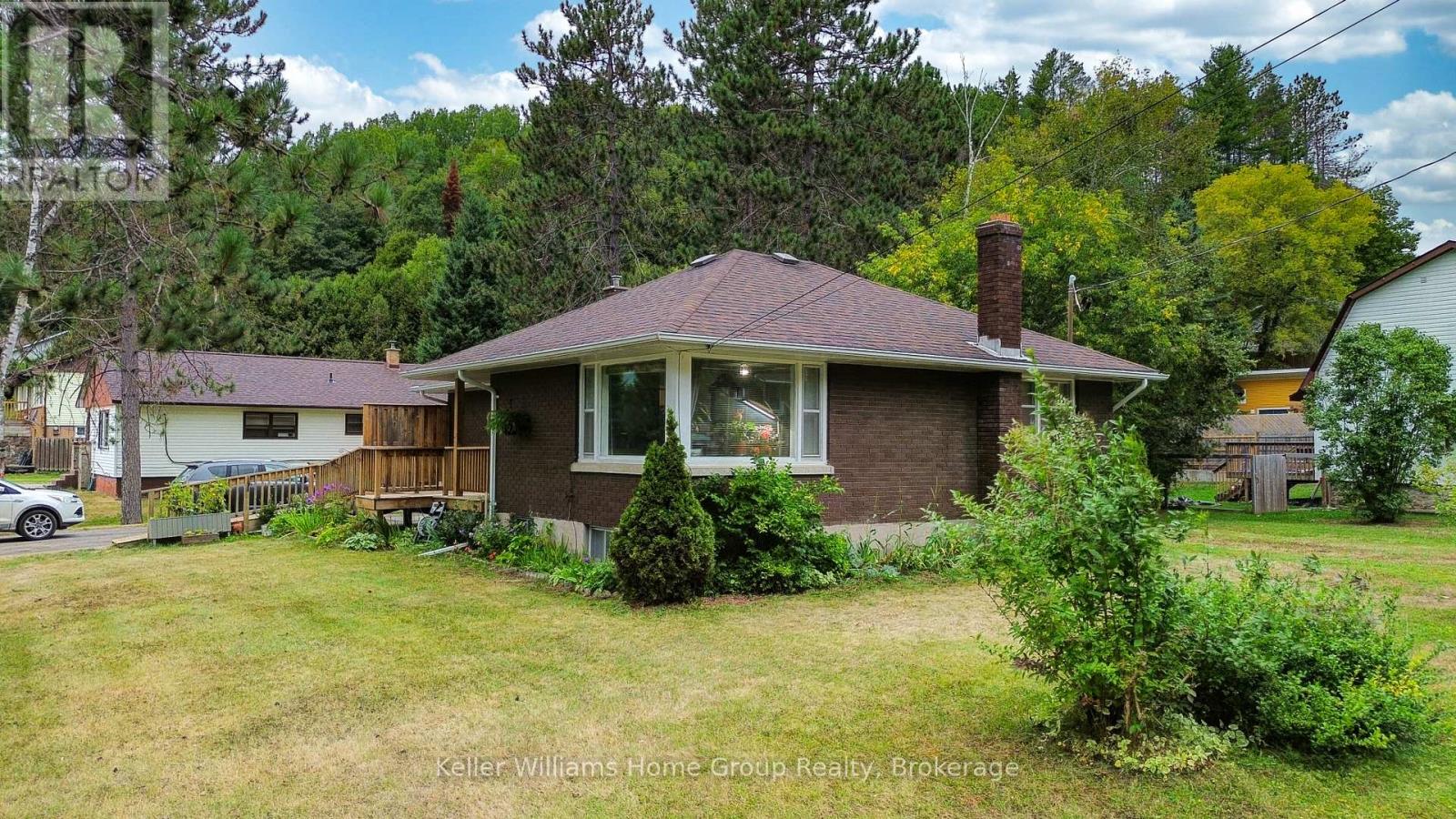 2 Easton Avenue, Bancroft (Bancroft Ward), Ontario  K0L 1C0 - Photo 41 - X12677278