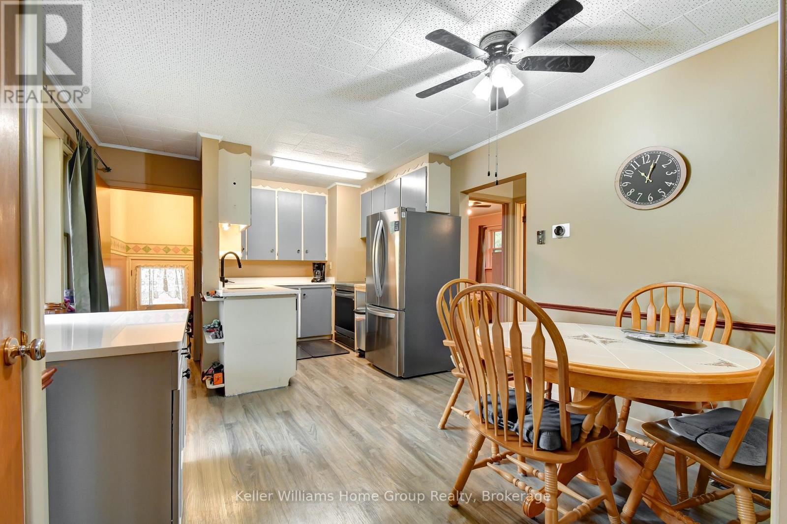 2 Easton Avenue, Bancroft (Bancroft Ward), Ontario  K0L 1C0 - Photo 5 - X12677278