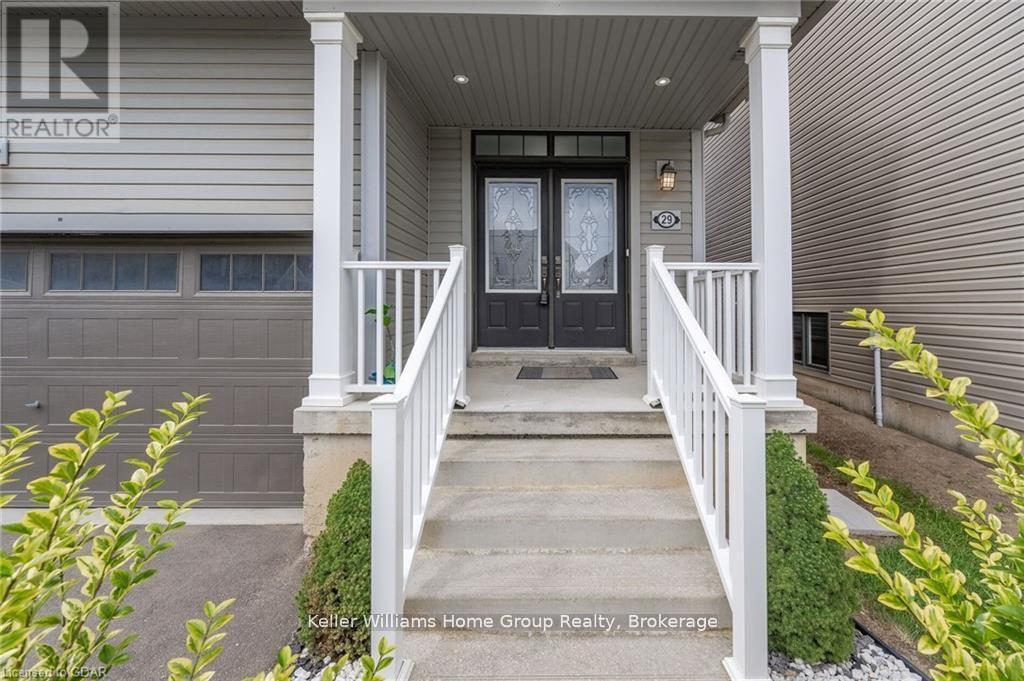 29 Mull Avenue, Haldimand, Ontario  N3W 0B9 - Photo 3 - X12677300