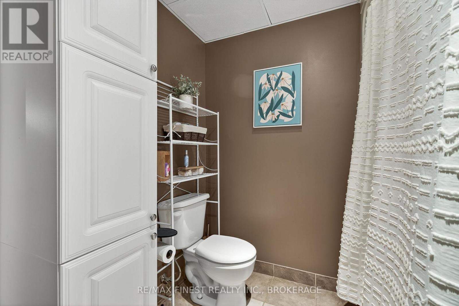 1 Heritage Drive, Loyalist, Ontario  K0H 1G0 - Photo 25 - X12558152