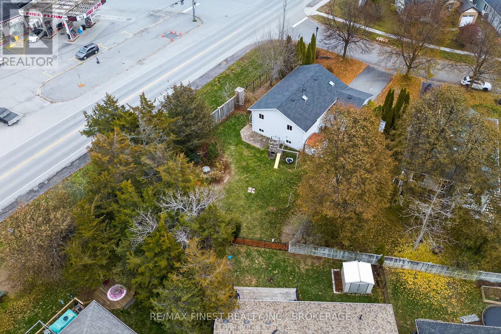 1 Heritage Drive, Loyalist, Ontario  K0H 1G0 - Photo 31 - X12558152
