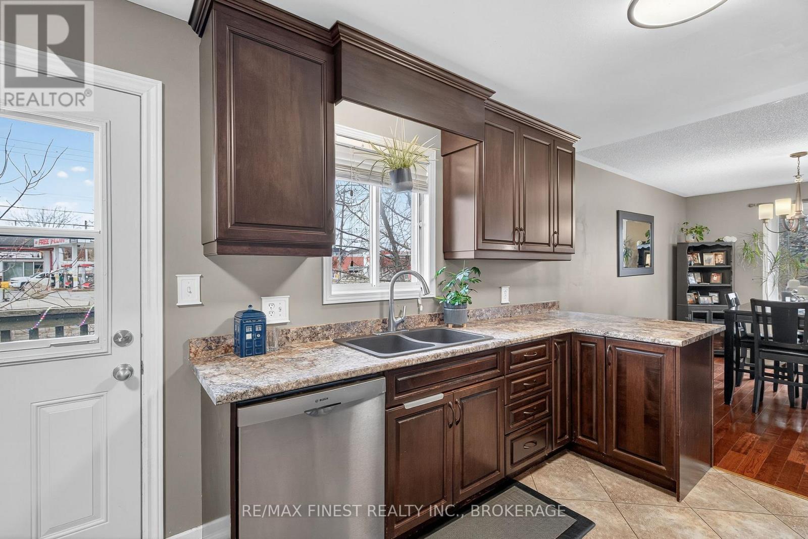 1 Heritage Drive, Loyalist, Ontario  K0H 1G0 - Photo 8 - X12558152